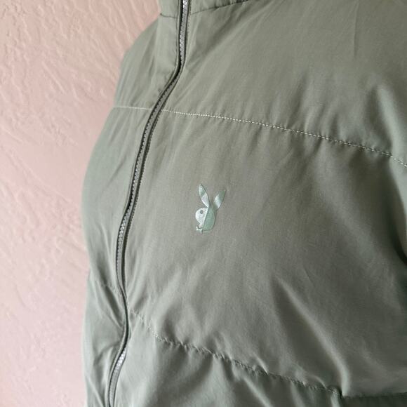 Playboy x PacSun Womens Puffer Vest M/L Oversized Sage Green Boyfriend Normcore - Picture 10 of 14